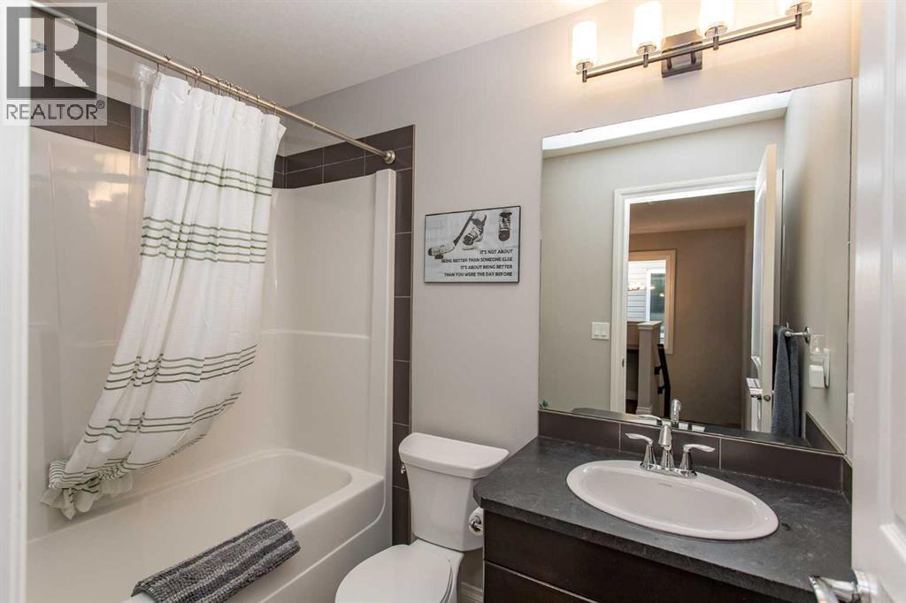 Listing photo – 56 Van Slyke Way, Red Deer