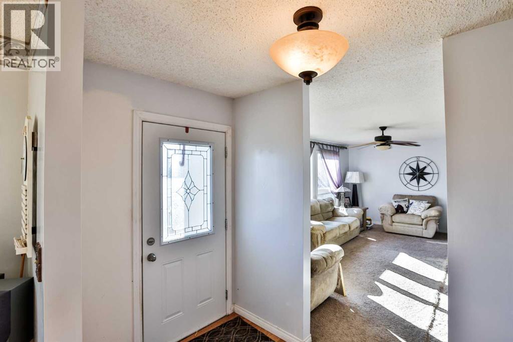 63021 RR 20-5, Raymond — photo 2