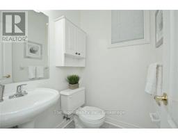 Bedroom 3 - 10 Melody Drive, Whitby, ON L1M1K4 Photo 7