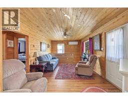 10 Edgewater Lane, photo 12