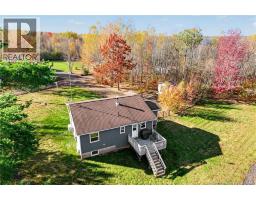 10 Edgewater Lane, photo 5