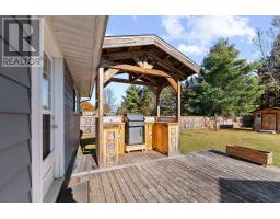 10 William Street, Petawawa, ON K8H2K4 Photo 40
