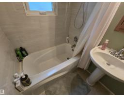 9717 162 St Nw, Edmonton, AB T5P3L1 Photo 17