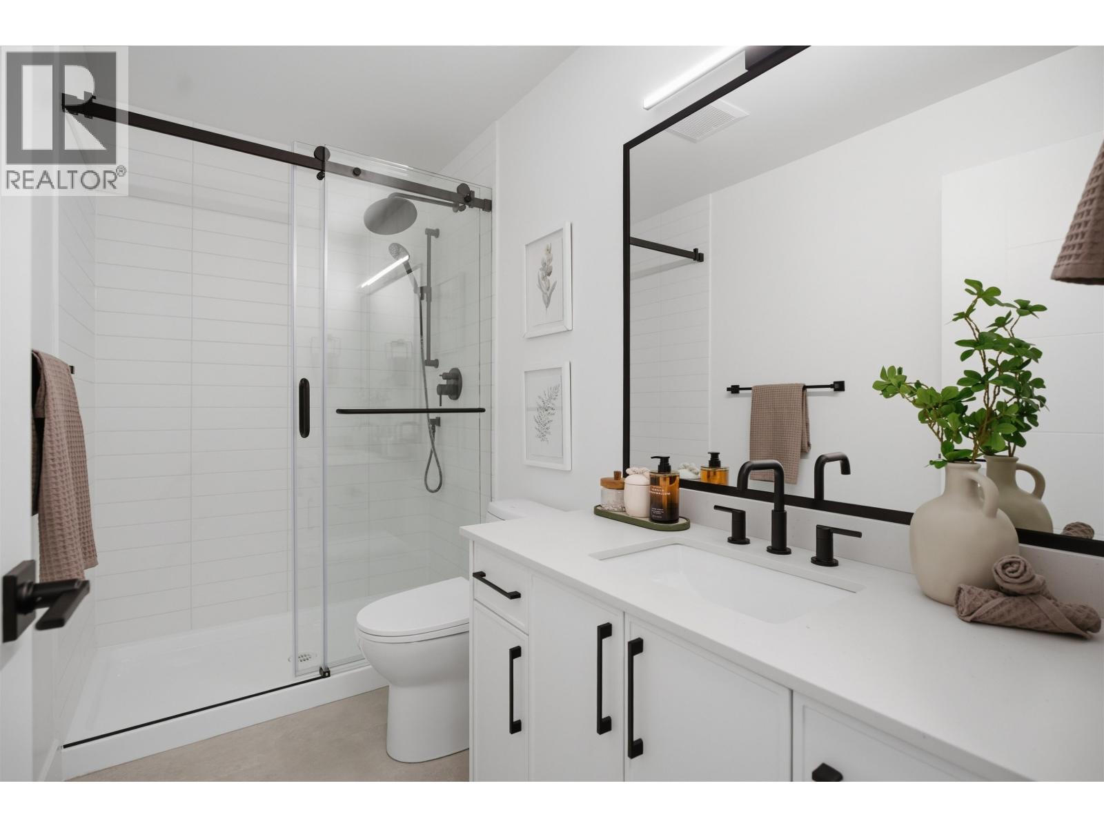 2 2807 St Andrews Street, Port Moody — photo 16