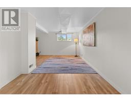11 Valleyview Avenue thumbnail 17