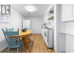 11 Valleyview Avenue thumbnail 18