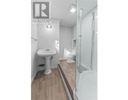 11 Valleyview Avenue thumbnail 20