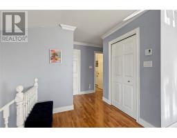 Living room - 111 Codroy Place, St  John S, NL A1E4J2 Photo 15
