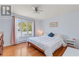 111 Codroy Place, St  John S, NL A1E4J2 Photo 16