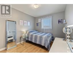 111 Codroy Place, St  John S, NL A1E4J2 Photo 20