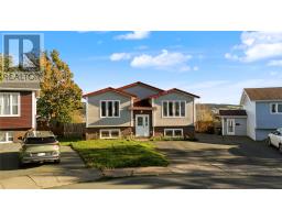 111 Codroy Place, St  John S, NL A1E4J2 Photo 40