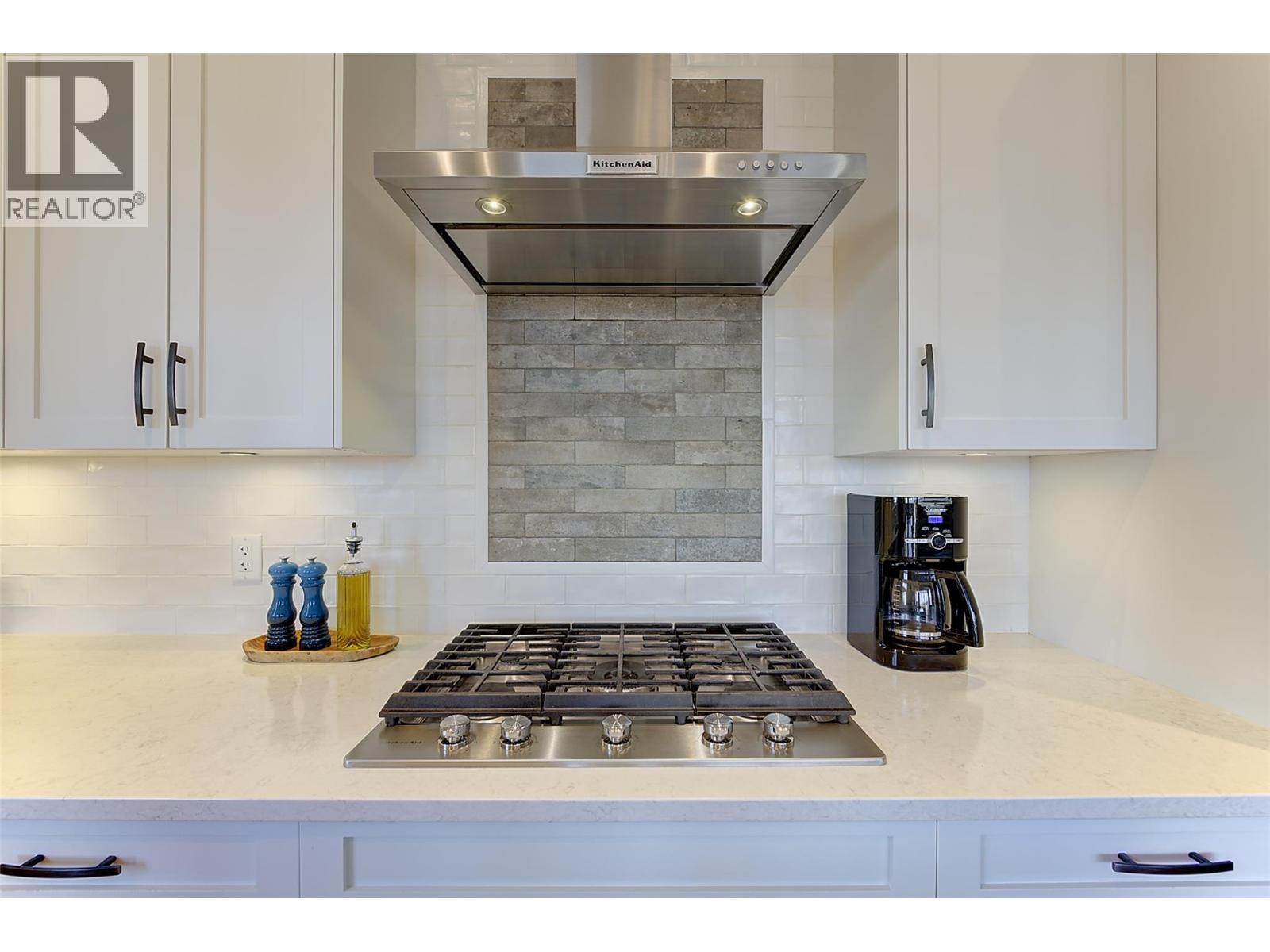  13371 Apex Lane, Lake Country