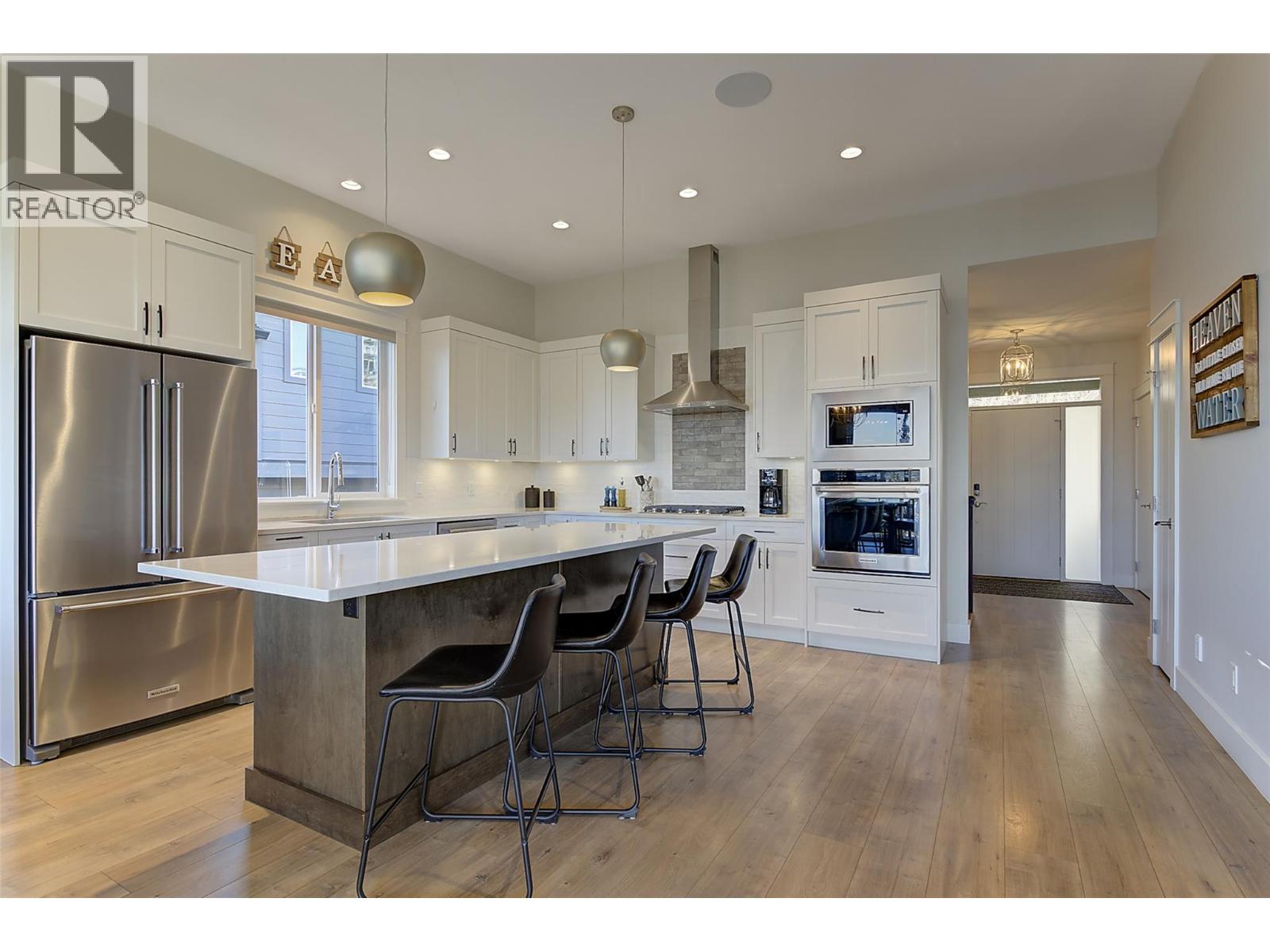  13371 Apex Lane, Lake Country