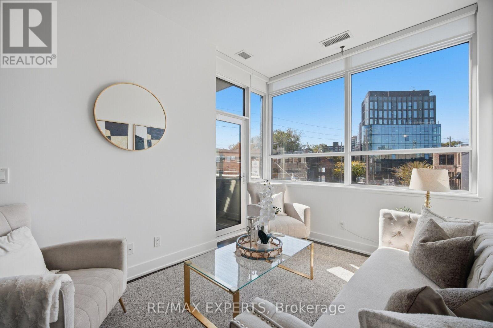 206- 181 Bedford Road, Toronto, ON photo 15