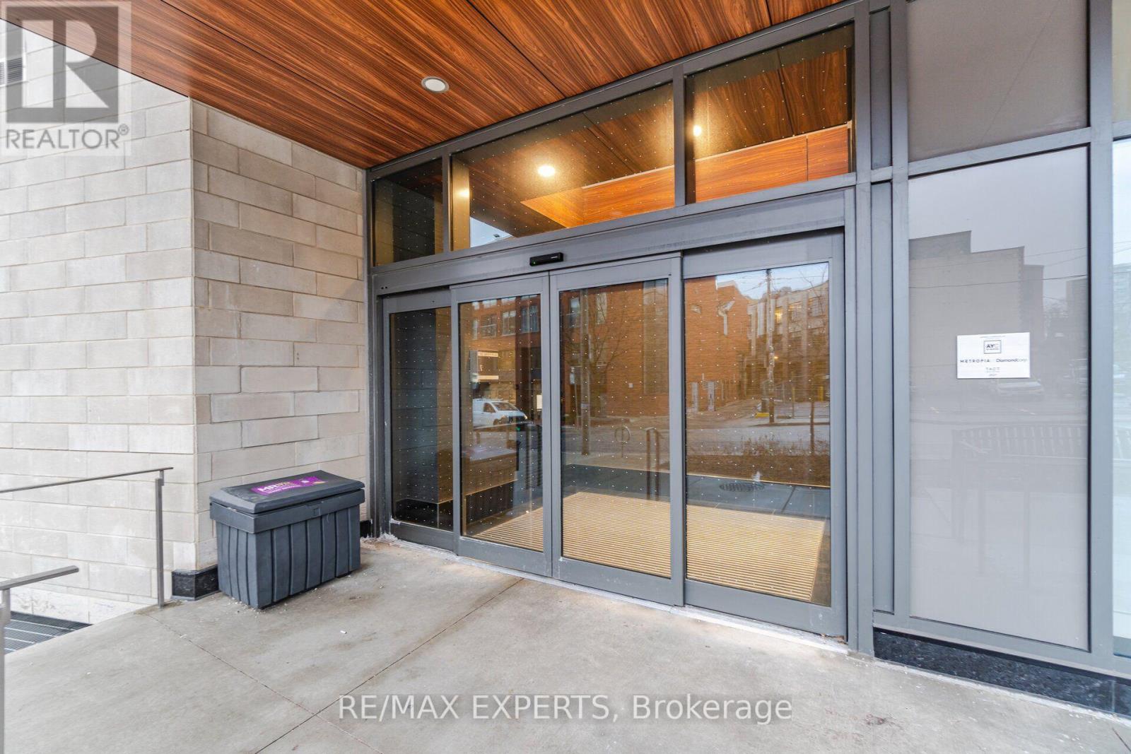 206- 181 Bedford Road, Toronto, ON photo 5