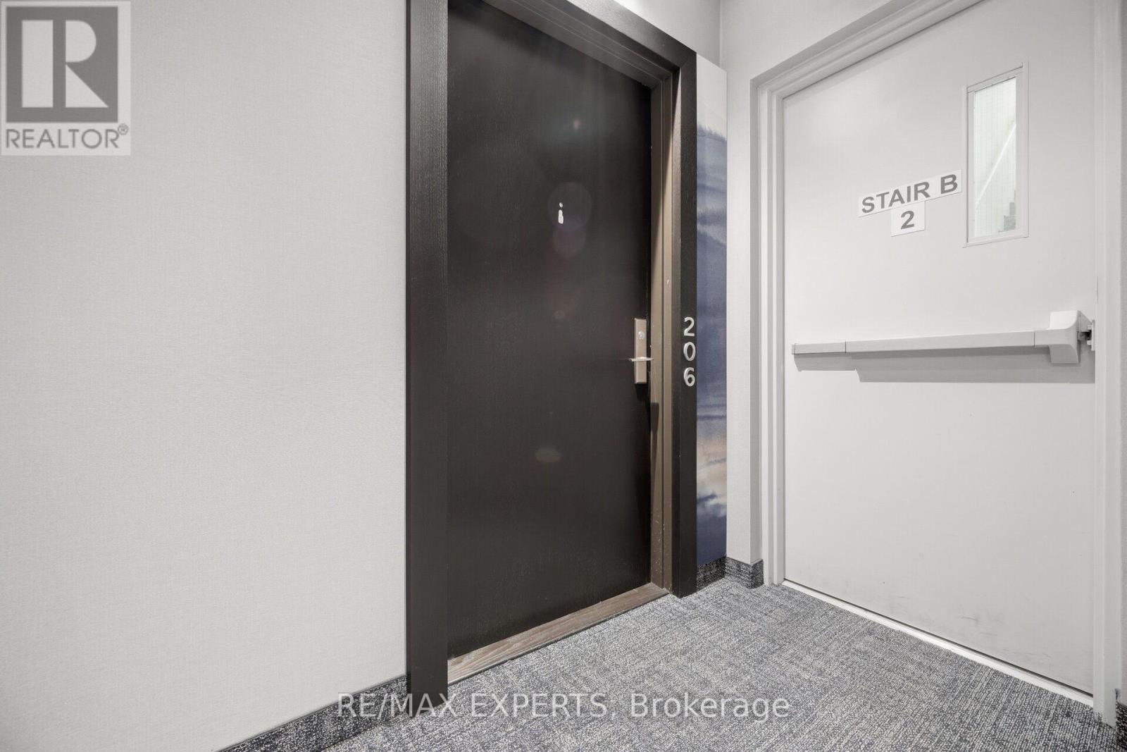 206- 181 Bedford Road, Toronto, ON photo 7