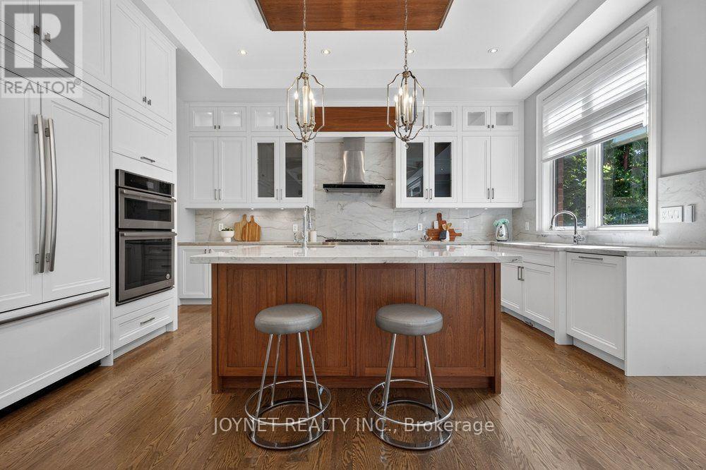 119 Patricia Avenue, Toronto, ON photo 20