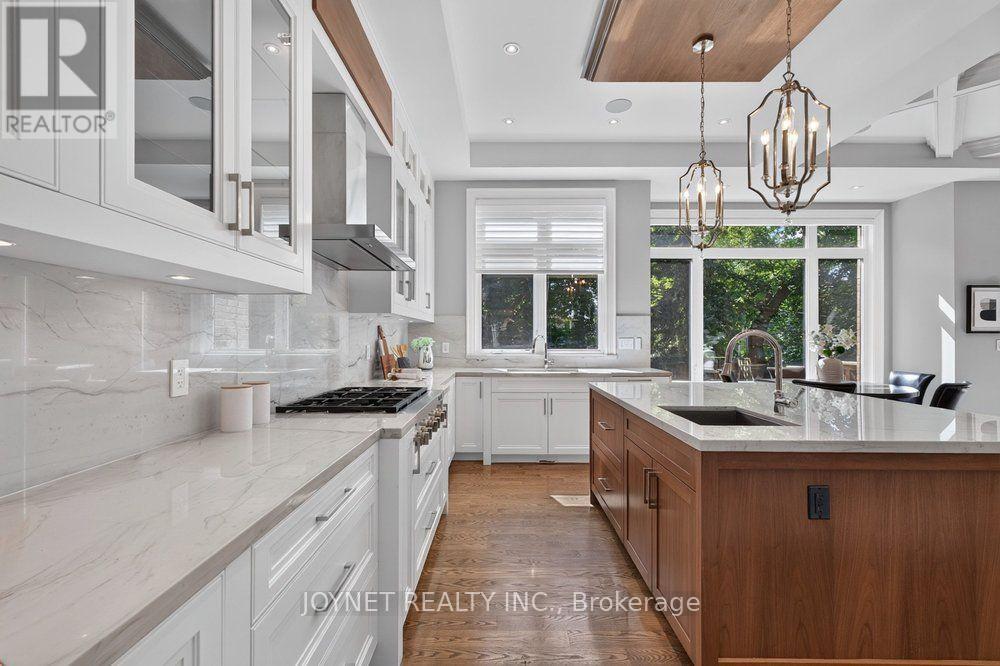 119 Patricia Avenue, Toronto, ON photo 23