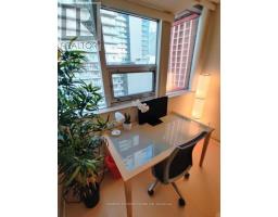 1204 - 393 King Street W, Toronto, ON M5V3G8 Photo 12