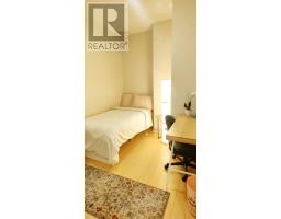1204 - 393 King Street W, Toronto, ON M5V3G8 Photo 17
