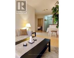 1204 - 393 King Street W, Toronto, ON M5V3G8 Photo 6