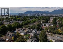 1 60 E 17th Avenue, Vancouver, BC V5V1A2 Photo 38