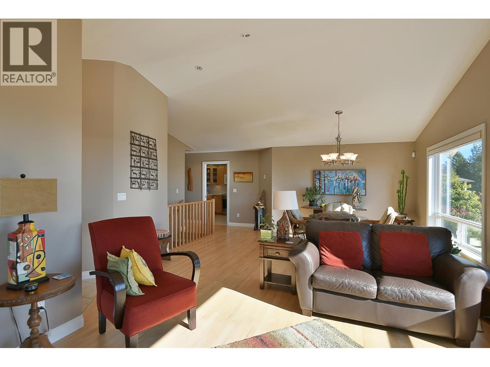 6252 BAILLIE ROAD — photo 4