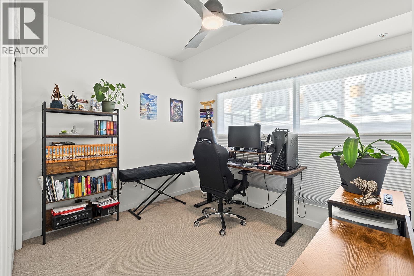 303 3030 Pandosy Street, Kelowna