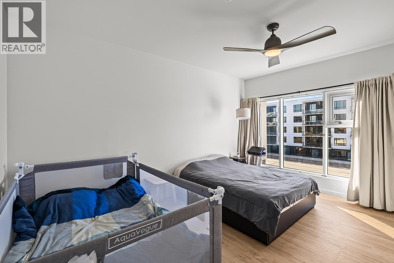 303 3030 Pandosy Street, Kelowna