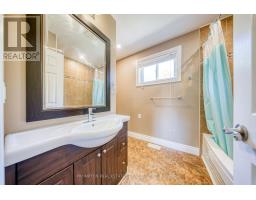 19786 Yonge Street, East Gwillimbury, ON L9N1A9 Photo 20