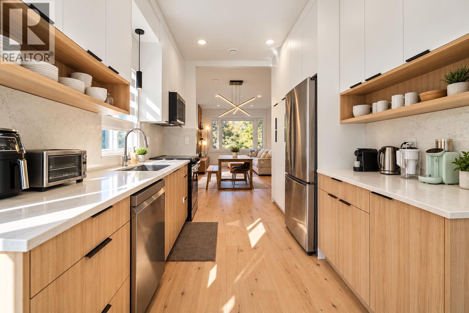 1170 E 18TH AVENUE, Vancouver - Image 1