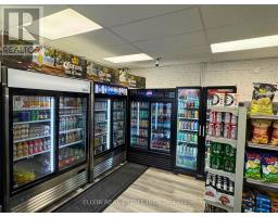 461 Eglinton Avenue E, Toronto, ON M4P1M8 Photo 17