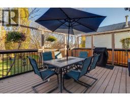 17 Shawglen Court Sw, Calgary, AB T2Y2R1 Photo 17