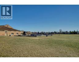 17 Shawglen Court Sw, Calgary, AB T2Y2R1 Photo 31