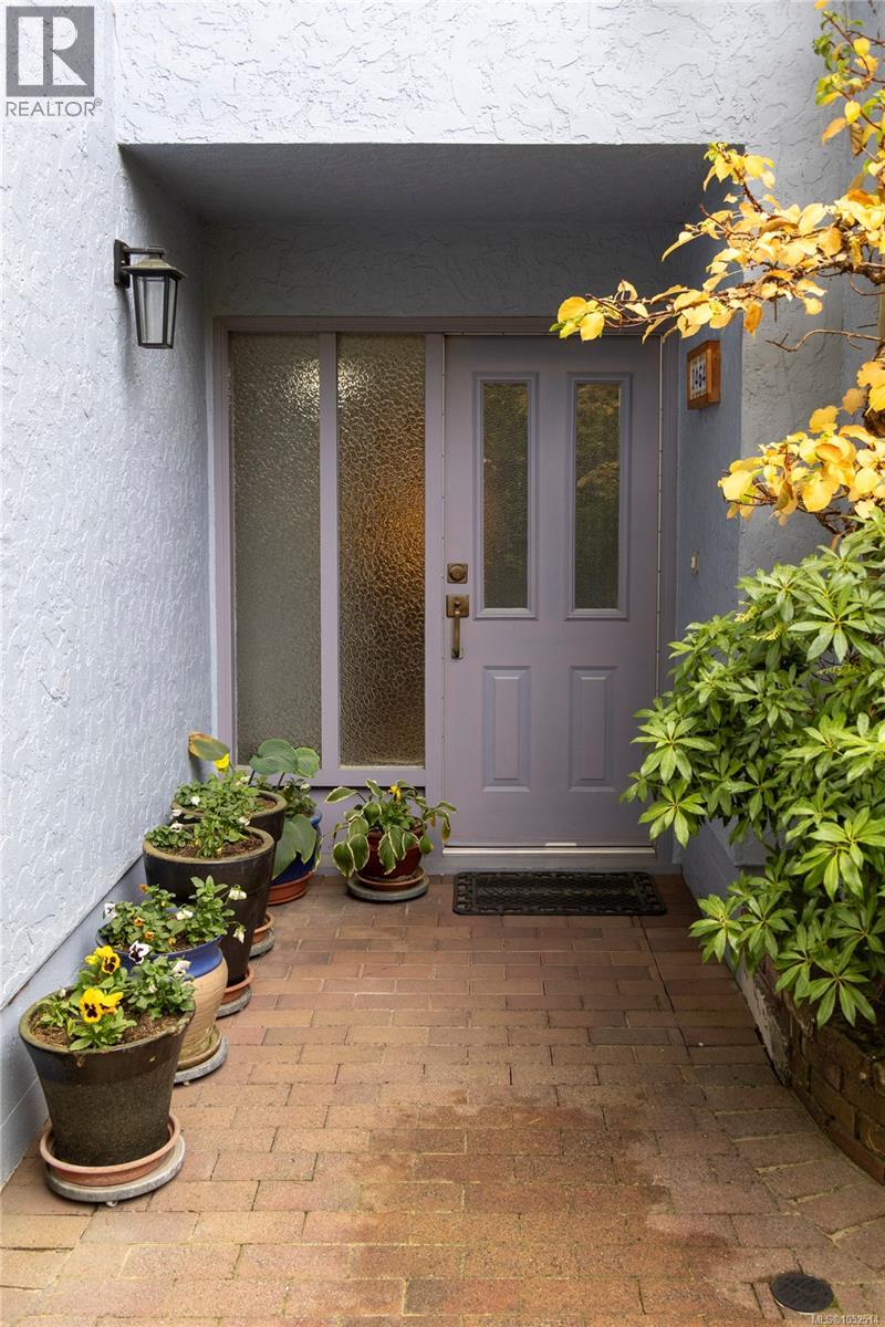 2464 Hazel St - 39