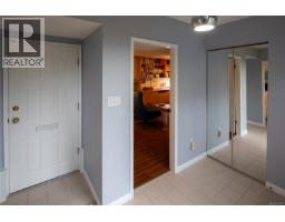 2464 Hazel St, Oak Bay, BC V8S2X5 Photo 21