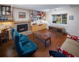 2464 Hazel St, Oak Bay, BC V8S2X5 Photo 23
