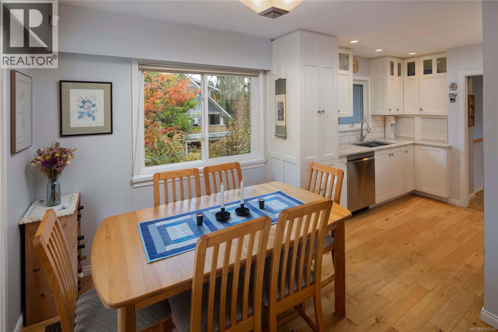  2464 Hazel Street, Oak Bay
