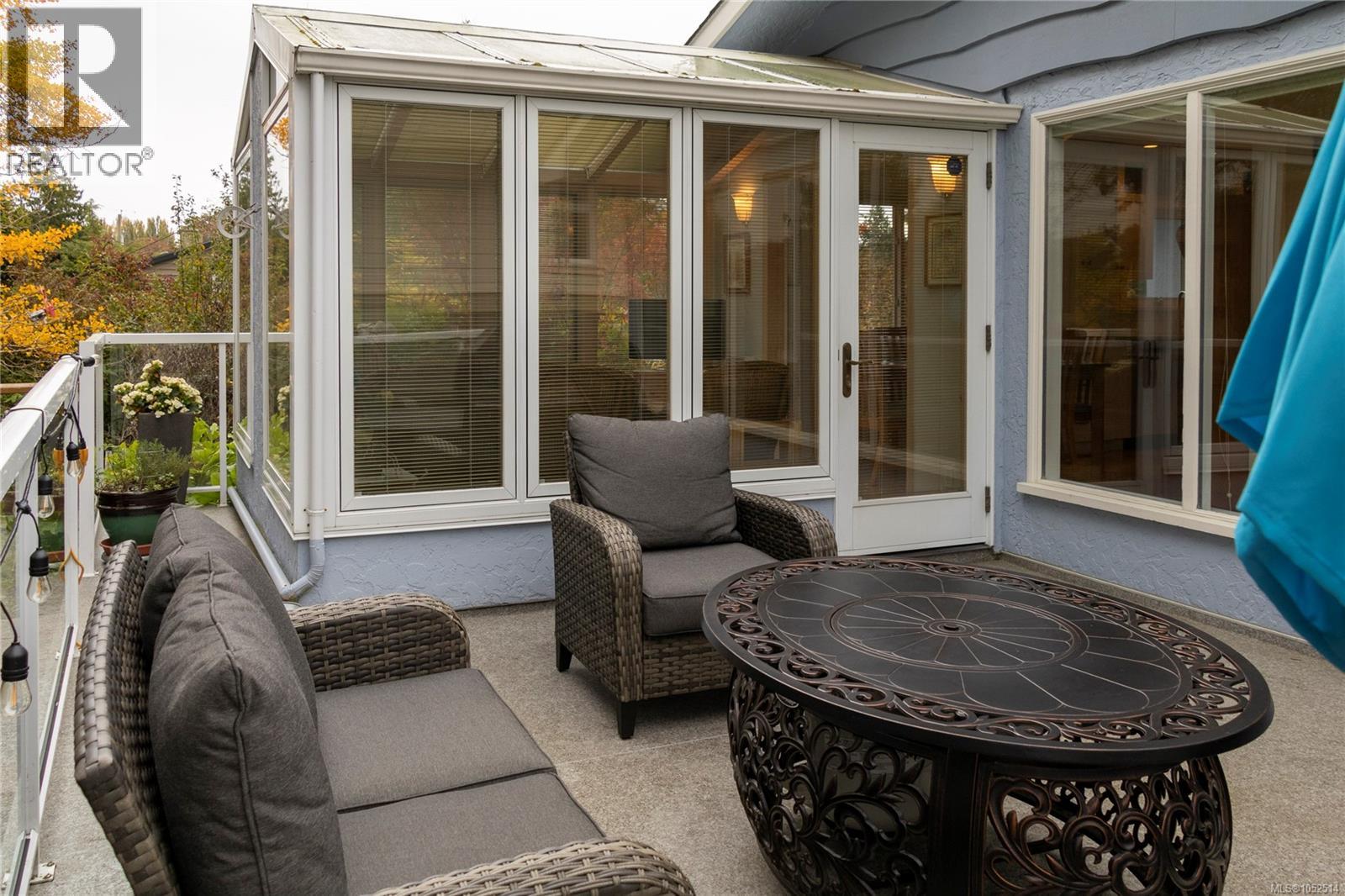 2464 Hazel St - 10