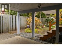 2464 Hazel St, Oak Bay, BC V8S2X5 Photo 29