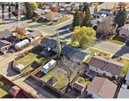 82 Baird Street, Red Deer, AB T4R1H4 Photo 28
