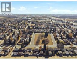 82 Baird Street, Red Deer, AB T4R1H4 Photo 29