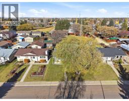 82 Baird Street, Red Deer, AB T4R1H4 Photo 26