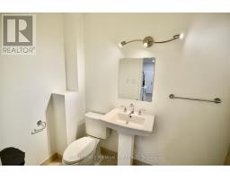 B - 312 Rustic Road, Toronto, ON M6L1W5 Photo 13