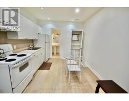 B - 312 Rustic Road, Toronto, ON M6L1W5 Photo 9