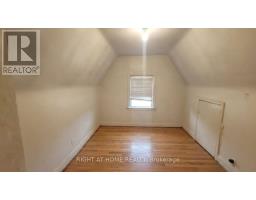 37 Deforest Road E, Toronto, ON M6S1J1 Photo 7