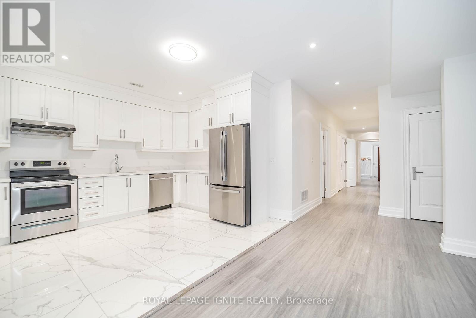 BSMT - 300 CORNELIUS PARKWAY E, Toronto (Downsview-Roding-CFB) — photo 4