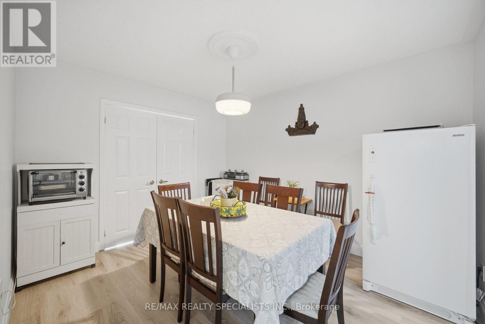 87 Woodward Avenue, Brampton, ON photo 15