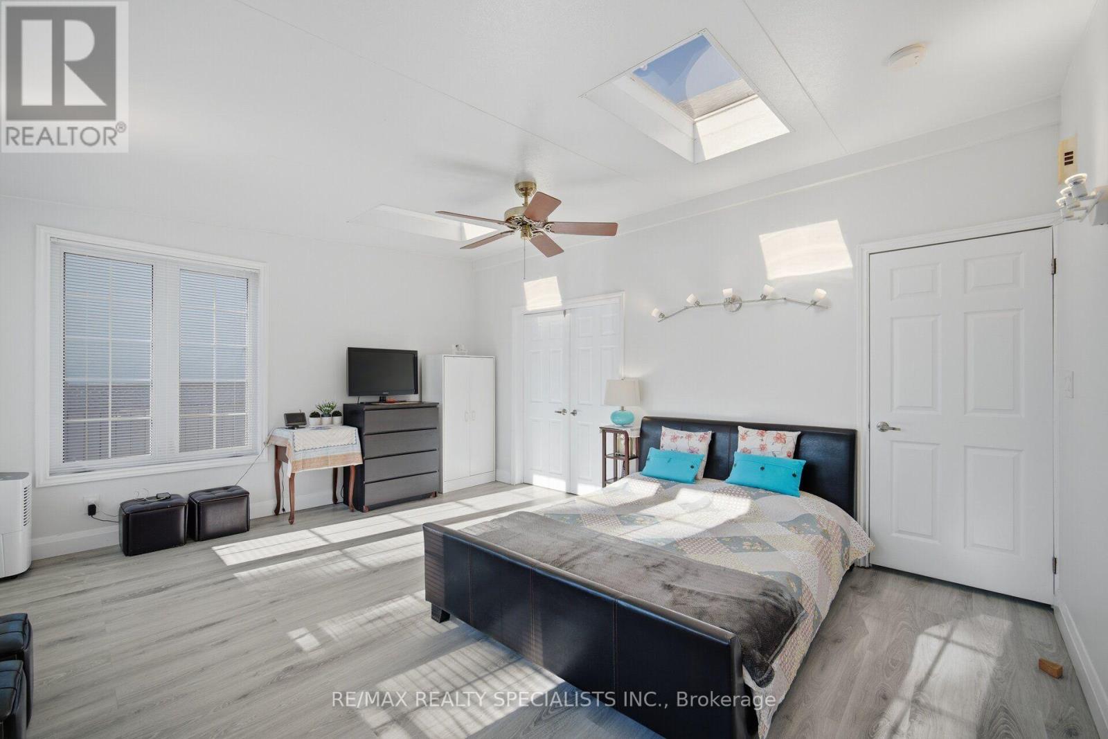 87 Woodward Avenue, Brampton, ON photo 17