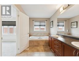 12 Diamond Leaf Lane, Halton Hills, ON L7G0G7 Photo 23
